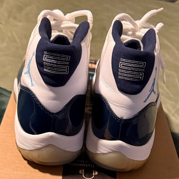 Jordan 11 “win like 82” brand new condition - Picture 3 of 4